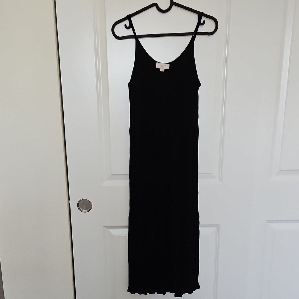 Loft Tiered Black Midi Dress - Small